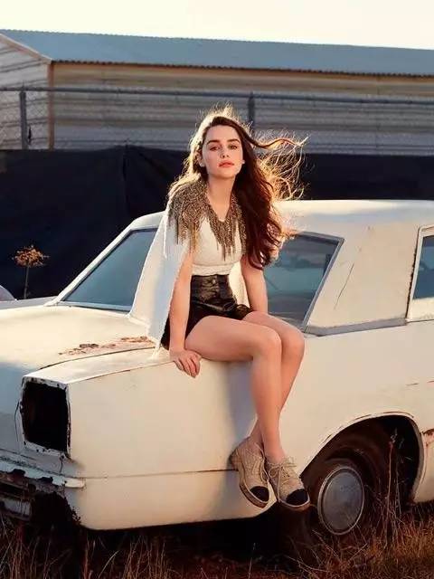 她在《权力的游戏》里一脱成名，却从此走上了实力派的光辉大道