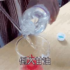 真没想到你是这样的口红控！从来都不花钱买口红！水土不服就服你！