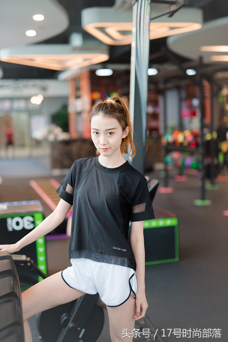 瑜伽女神运动健身夏季韩版速干透气性感背心，穿出你的优雅与文静！