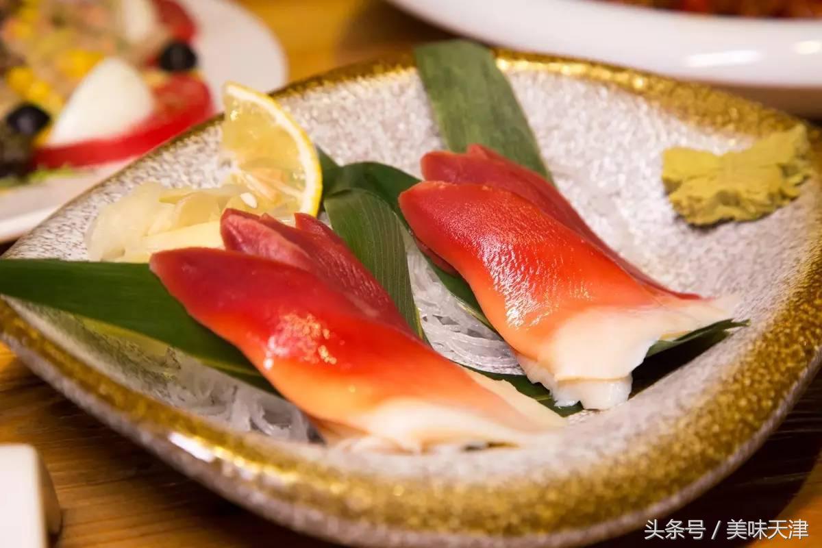 那天明明想要约你喝酒，开口却变成了「要不要一起吃饭」，酒馆中的美味派，夜宵中的狂热派，非你莫属