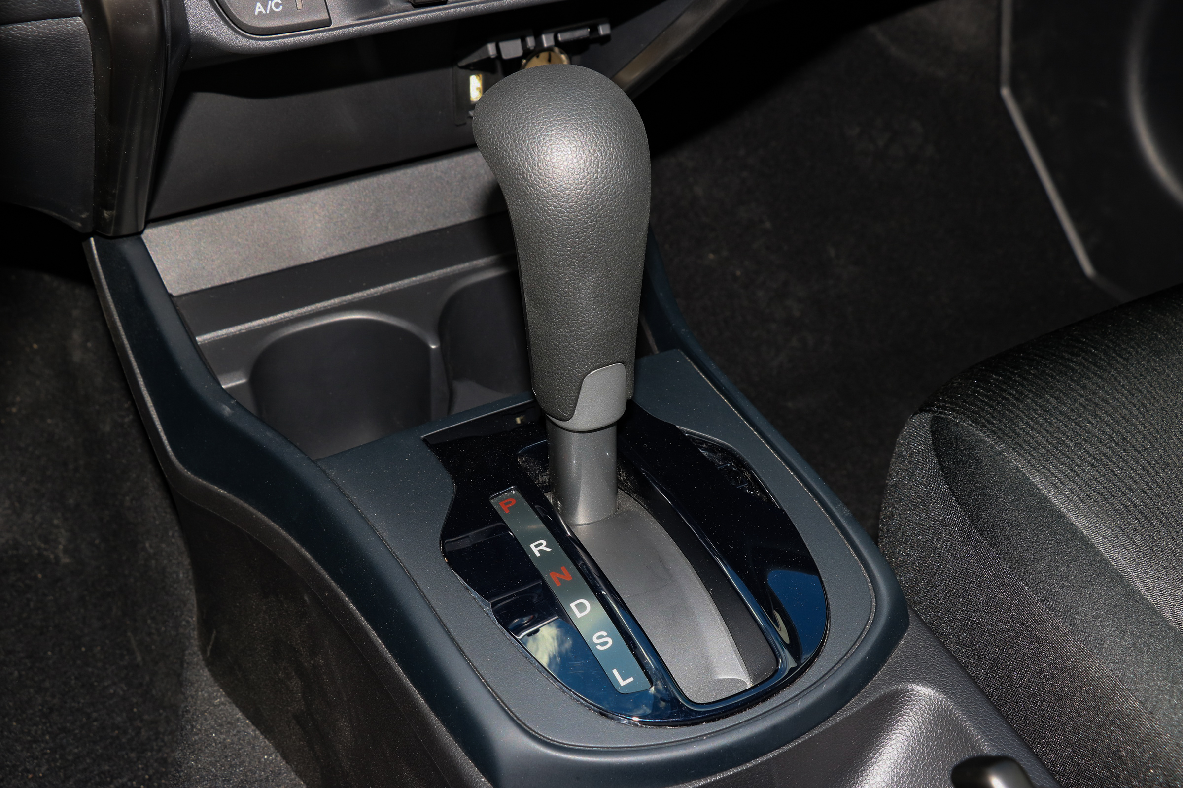 锋范哥瑞选哪个,锋范哥瑞威驰哪个好