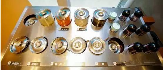 带朋友吃饭去哪里吃最好,出去吃什么面条好吃