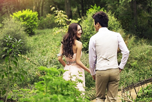 冬季婚纱照怎么拍出高级感,北京春季婚纱照外景地