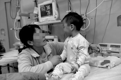 小孩身上长大黑痣什么原因,妈妈这样做导致孩子有胎记