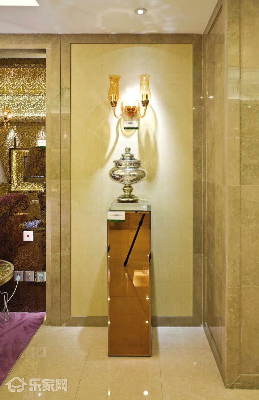 吊顶需不需要安装？看到同事装的吸顶灯，肠子真的悔青了！