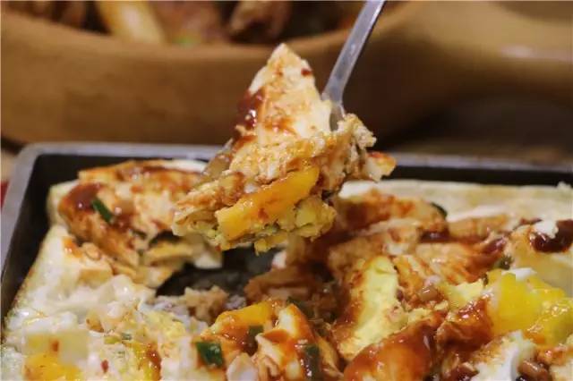 一碗不正经的肥牛饭,下班去哪吃