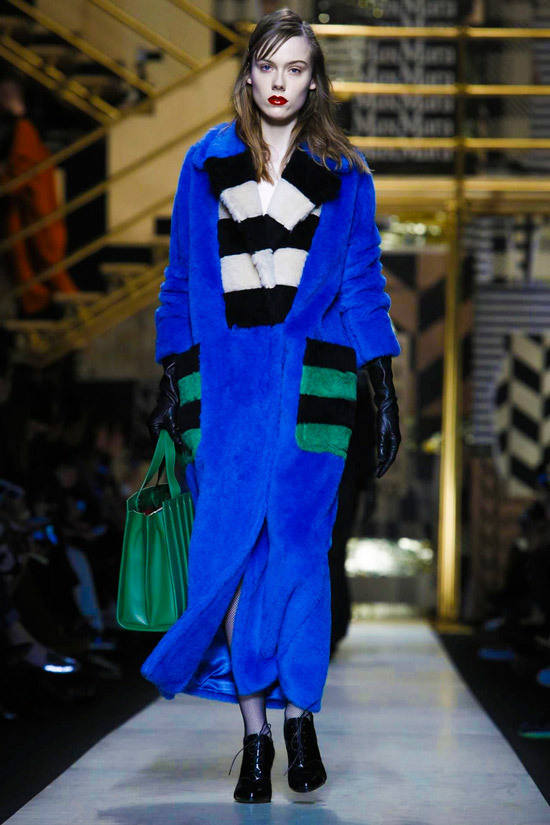 maxmara秀场视频完整版,走秀maxmara