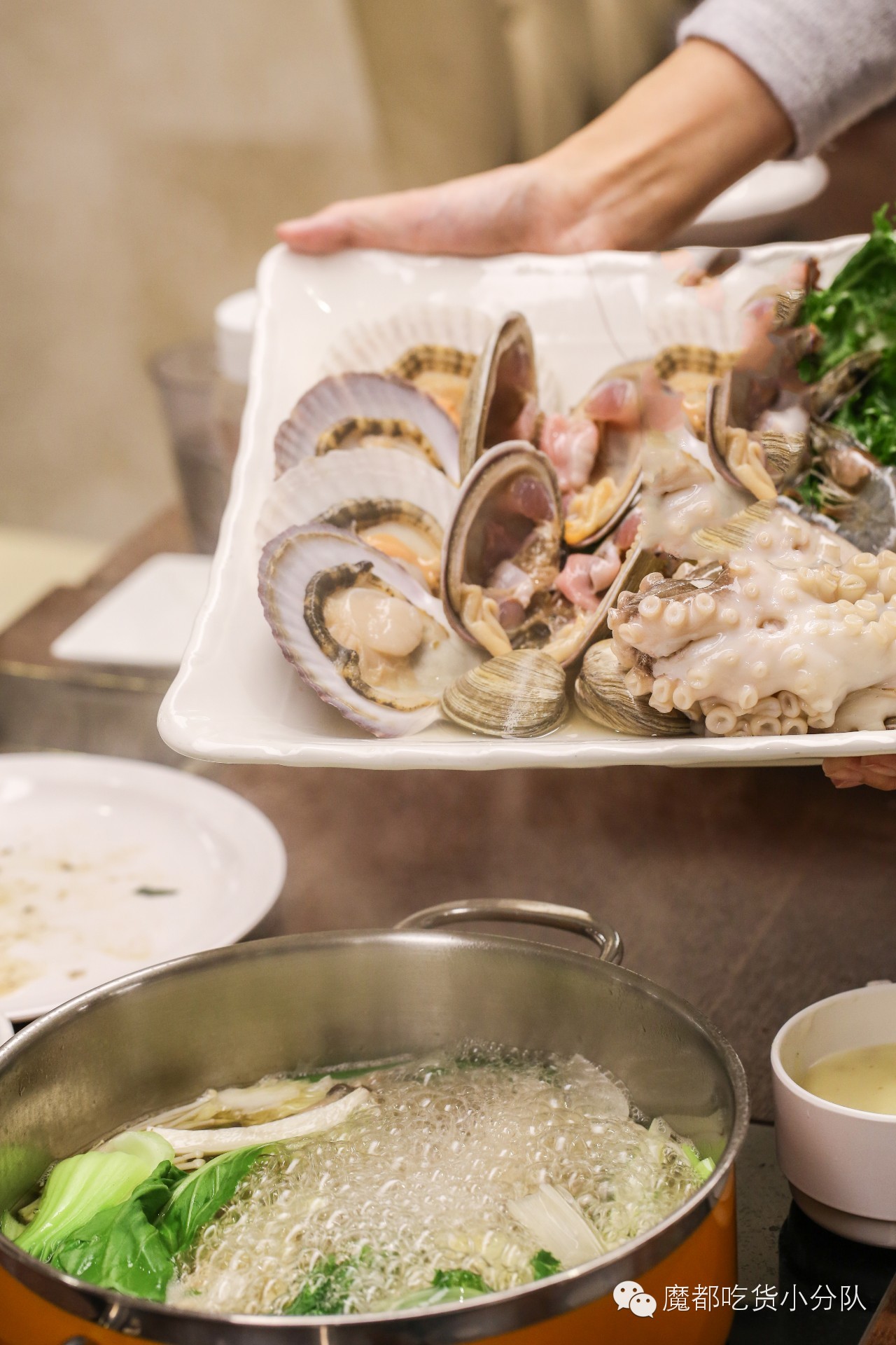 韩国开自助餐厅,韩国深夜美食巨型章鱼足