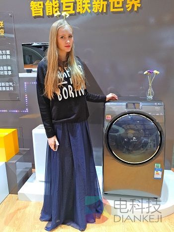 妹子多过车展所有AWE你想看的都在这里