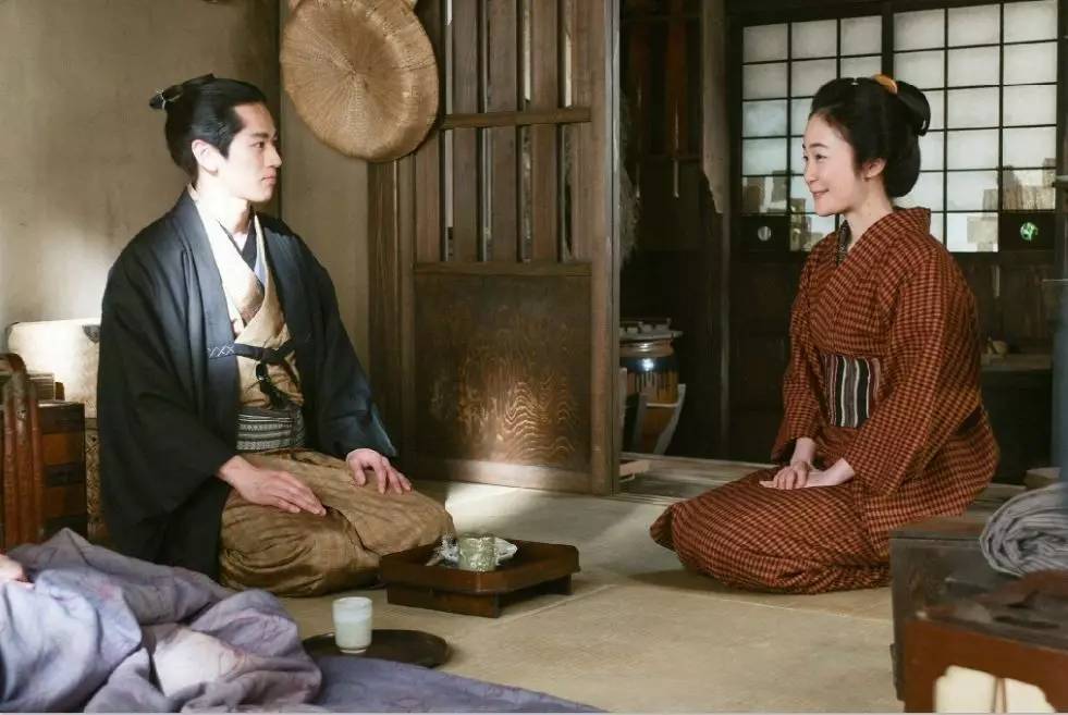 澪之料理帖:在19世纪开网红店是一种怎样的体验?|五官科