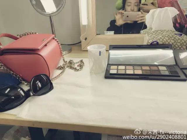 现在比较火的网红彩妆,女明星平价彩妆