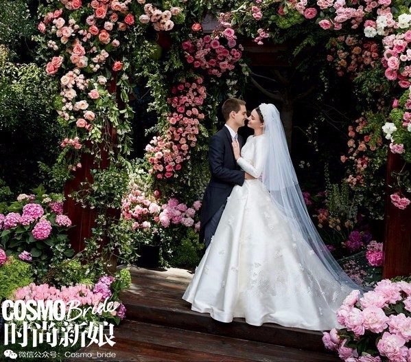 米兰达可儿美美哒婚礼妆容,怎么画米兰达可儿新娘妆