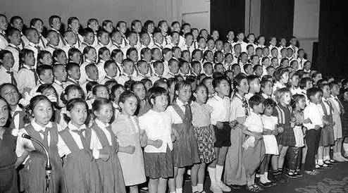 六一回忆童年感言,六一儿童节追忆童年定格美好