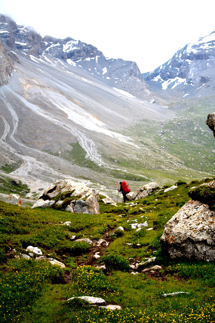 行者无疆-6月乌孙，漂洋过海为圣湖，翻山越岭因初心