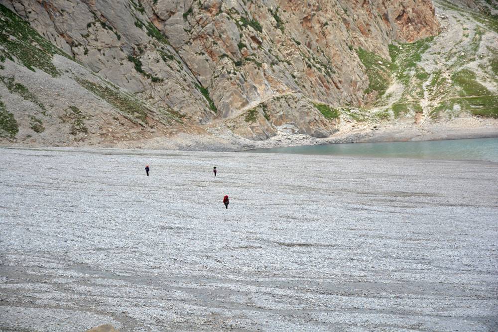 行者无疆-6月乌孙，漂洋过海为圣湖，翻山越岭因初心