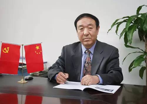 独辟新径创“浊毒”医精德高惠世人走进国医大师李佃贵