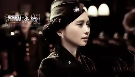 潮流咖|这件让半个娱乐圈沉迷的军装,再没一件你就过时啦!