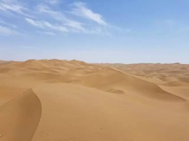 还记得那群到中国最北边境搞事情的小编么？他们……