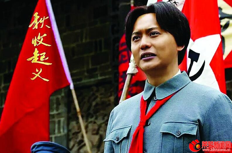 侯京健扮演伟人图片,莱芜演员侯京健