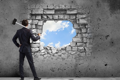 中国的公立医院商业化,医疗体制改革把医院推向市场