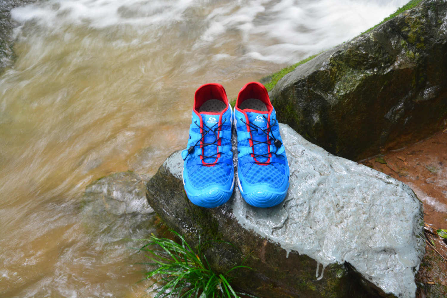 新款阿迪溯溪鞋测评,新款溯溪鞋涉水鞋