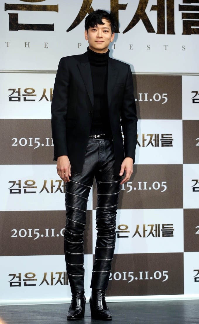 作为披头士和吴亦凡都穿的“男士高跟鞋”,切尔西靴大有来头!