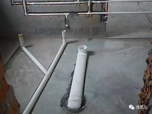 小户型厕所马桶移位,卫生间马桶移位做壁挂式马桶