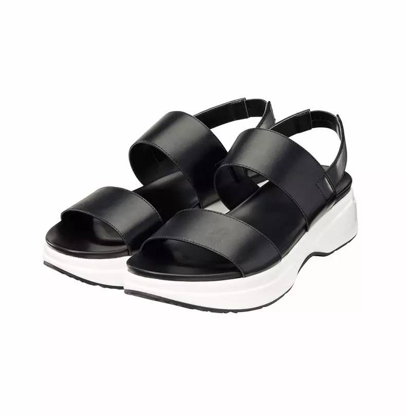 不用花钱就能买到好的鞋子,不用花钱就能买到很多的鞋子