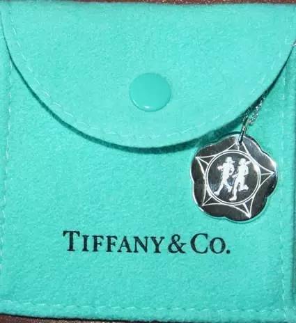 每个女孩都应该有一个tiffany,每个女人都想拥有一件蒂芙尼