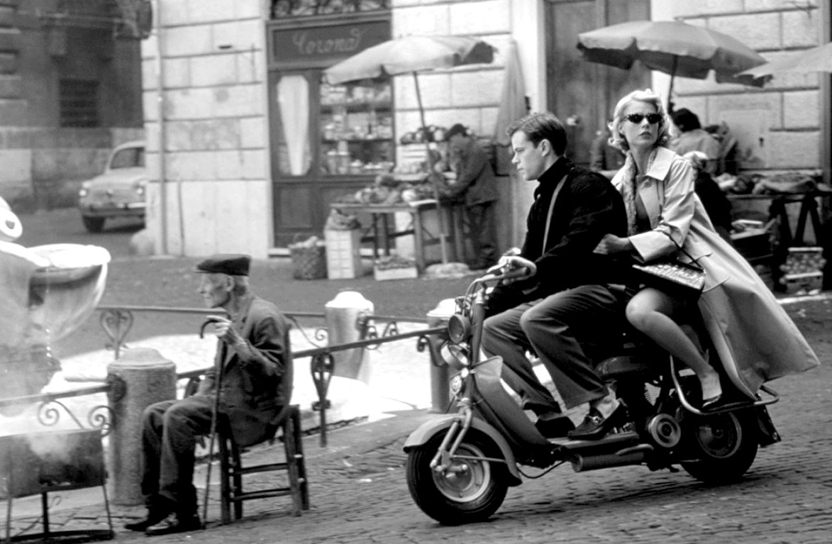 女人是蜈蚣精吗,女人都是蜈蚣精是什么意思