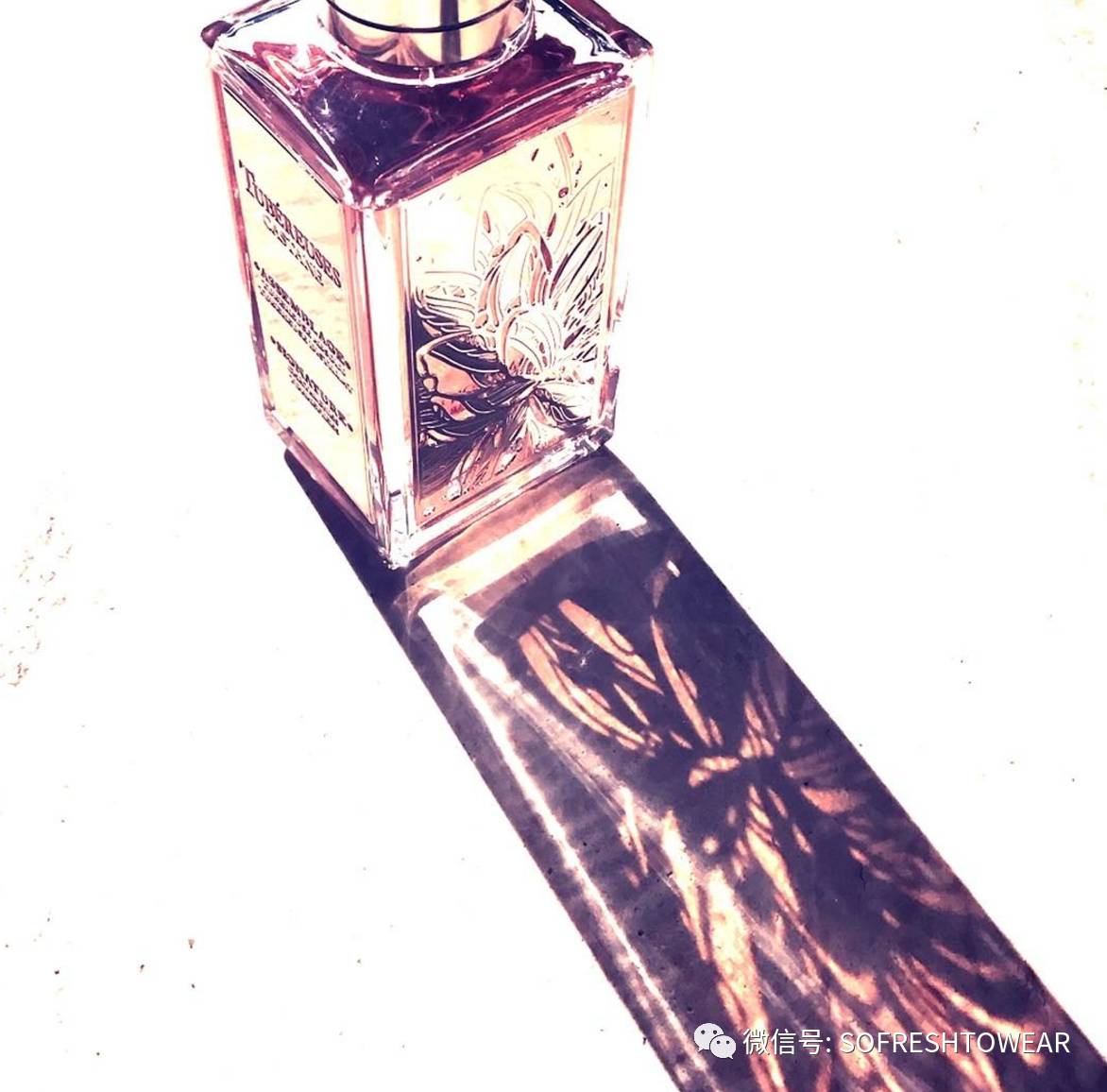 哪种香水喷完了还值得收藏,有的香水喷了以后自己闻得到