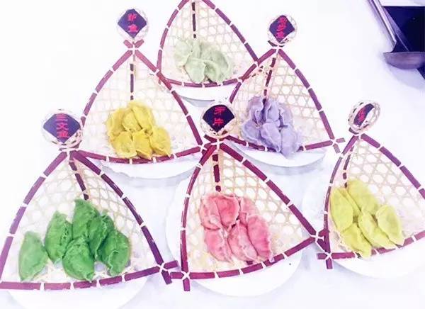 何岩的对象是谁,何岩什么时间结婚