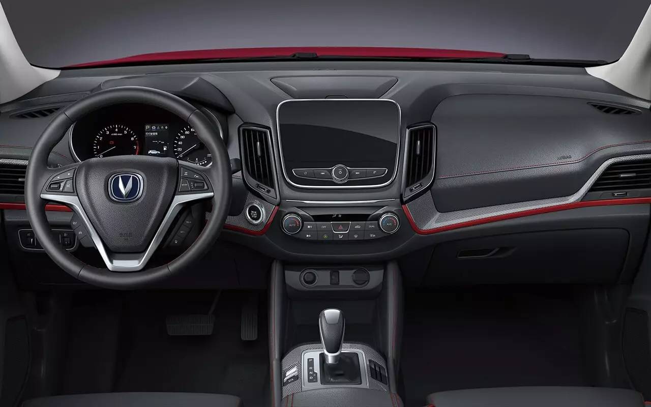 19款长安cs551.5t自动炫色型测试,沉侵式体验长安cs55手动款