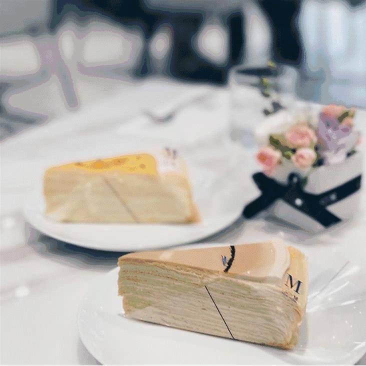 册那！国金中心LadyM一大早就排队5小时，一个2000多的价目表居然是假的……