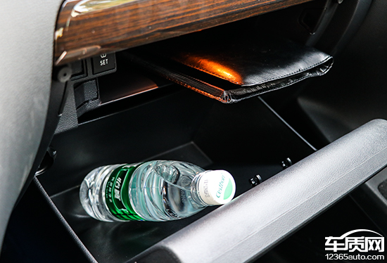 品学兼优2,沉浸式体验上汽大众速腾最新款