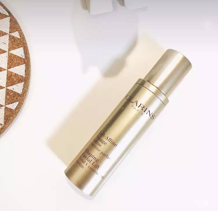 25岁如何平衡抗老和补水,过了25岁就开始用抗皱护肤品吗