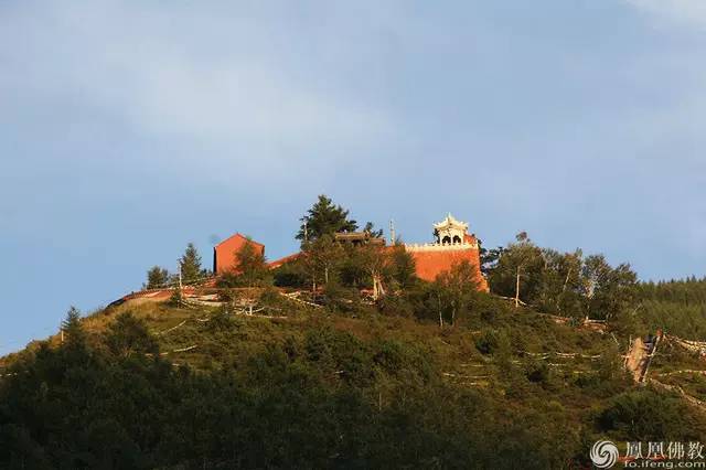 五台山文殊菩萨道场感受圣洁之地,文殊菩萨五台山道场图片