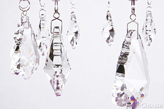 如何挑选餐厅灯和客厅灯,餐厅水晶灯具怎么选大小