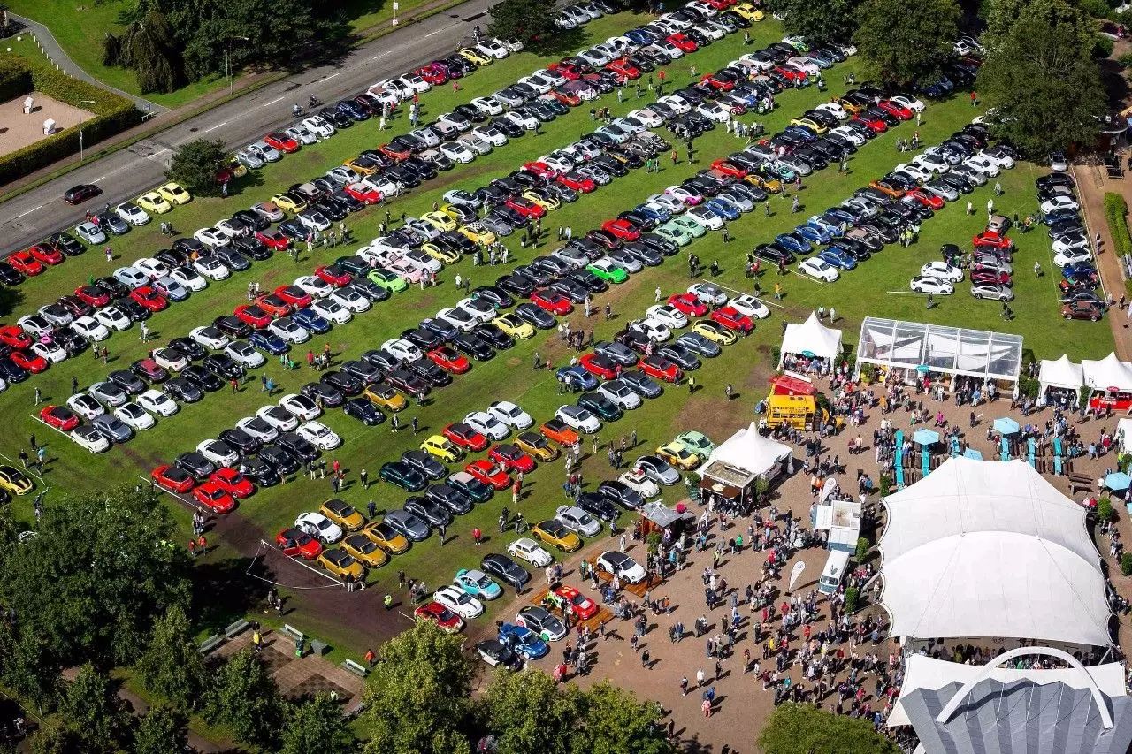 从辉腾到e-Golf,电气化翻新透明工厂