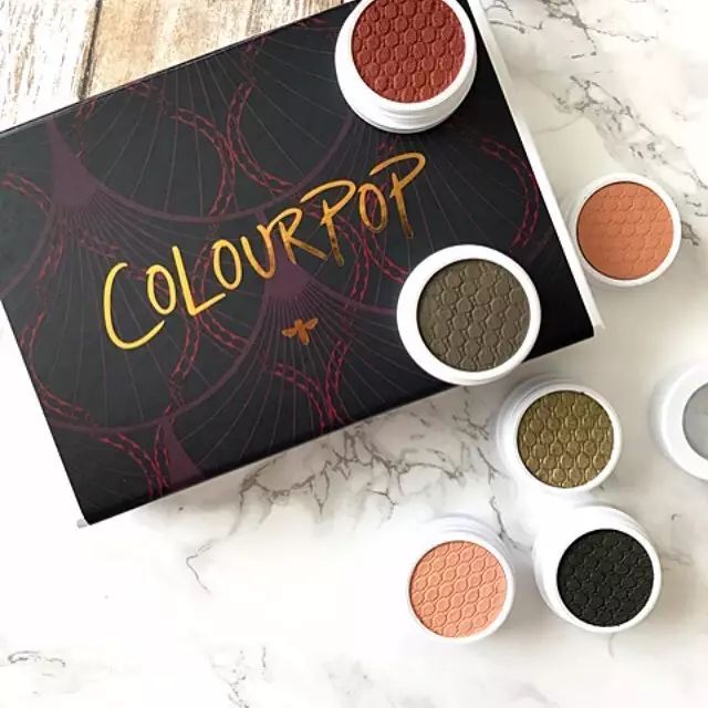 哪款平价眼影盘比较好用,哪些牌子的四色眼影盘好用到哭