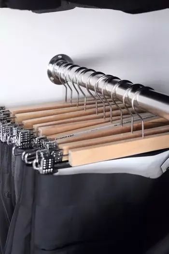 衣架选不好,你的贵衣服都毁了!