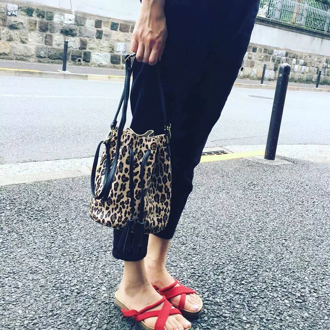 怎么样才能买到日本专柜的产品,怎么可以买到日本的护肤品