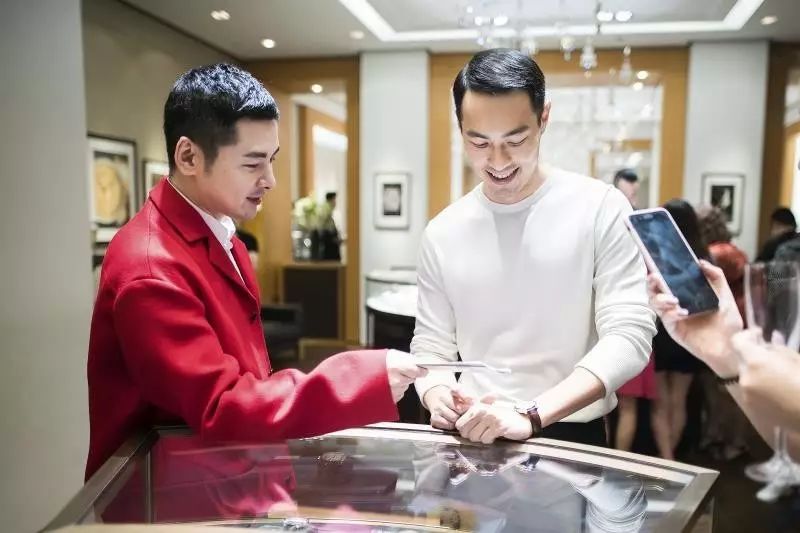 这些中国「别的地方没得卖」的时髦货|都在这个商场里!