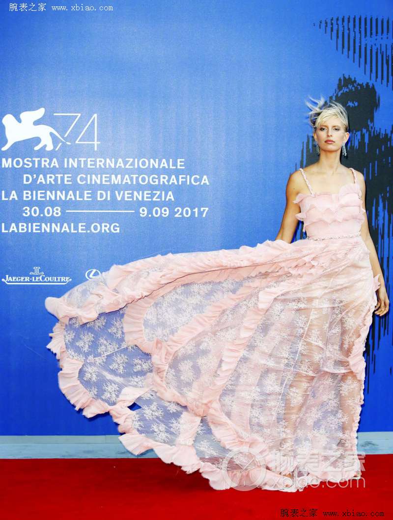 威尼斯电影节开幕红毯,第44届威尼斯电影节