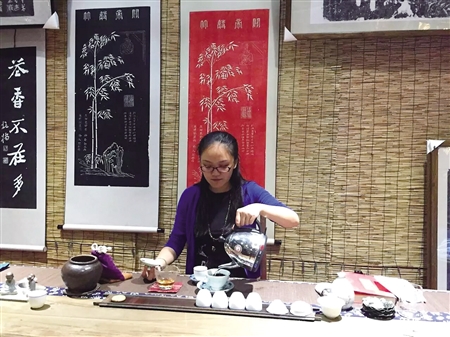 重庆人喝10倍浓缩咖啡,重庆人喝大碗茶