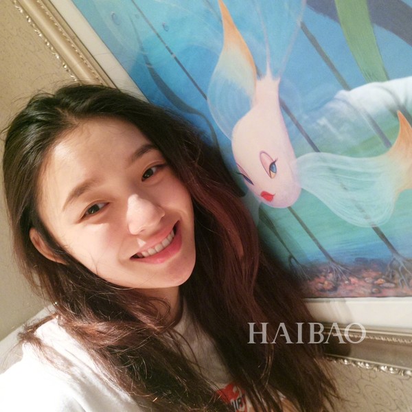 “美人鱼”专属夏日青春气息！「报君潮流眼」之林允：穿上粉红小礼裙，化身灵动潇洒的白日梦女！