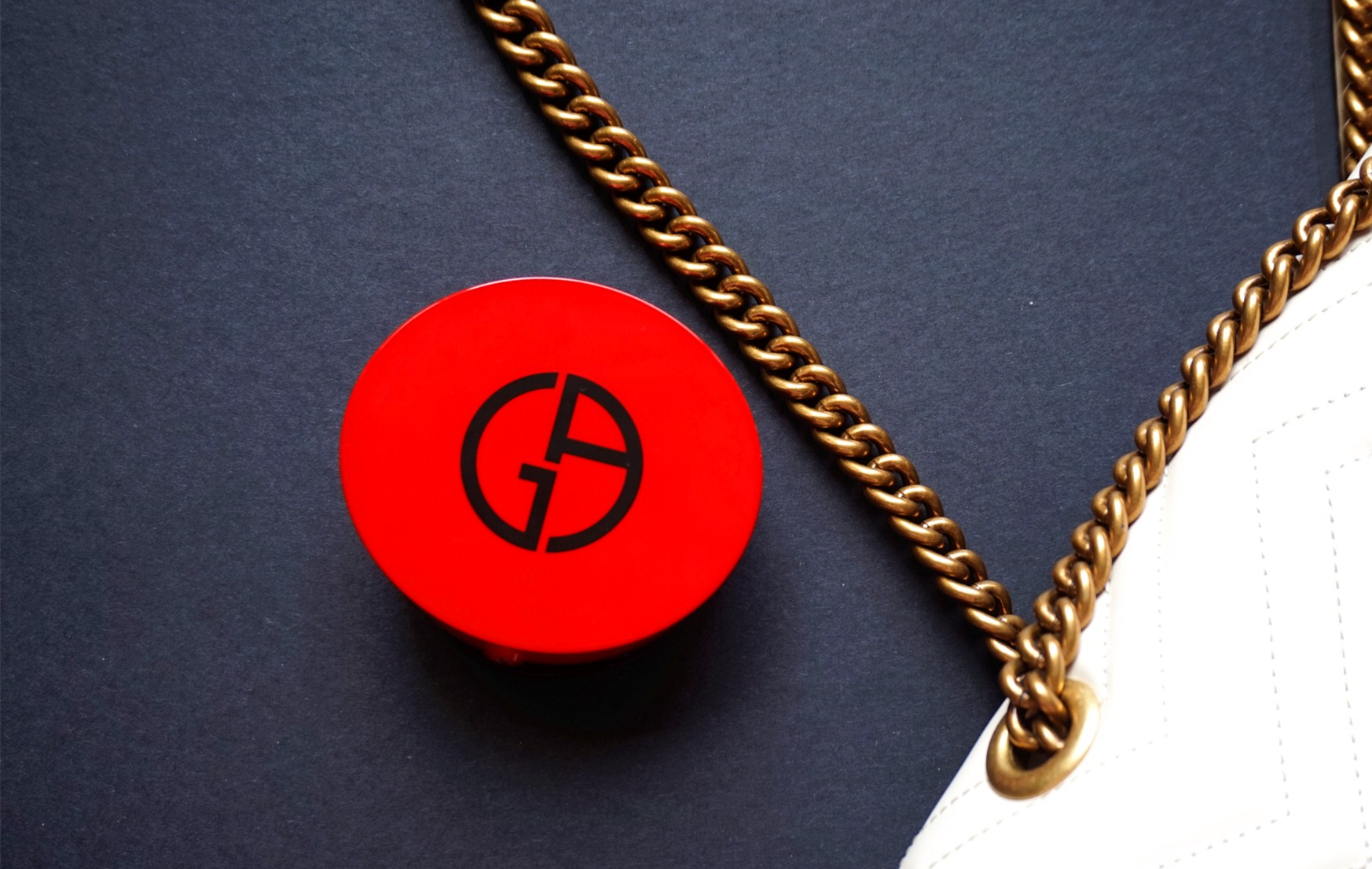 阿玛尼红气垫粉底液测评,底妆之王