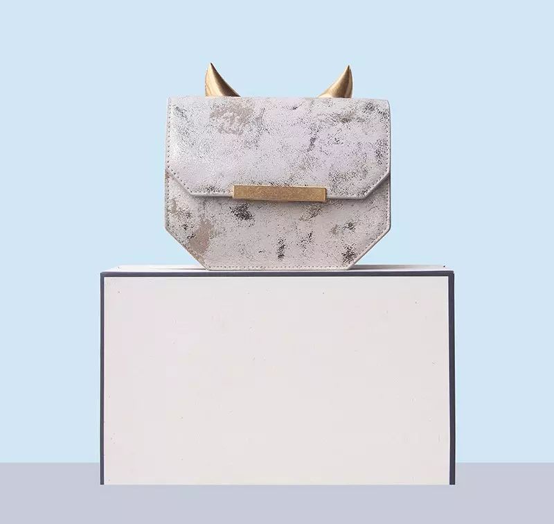 谁说买包就一定要剁手？月薪5000+让你照样买得起！