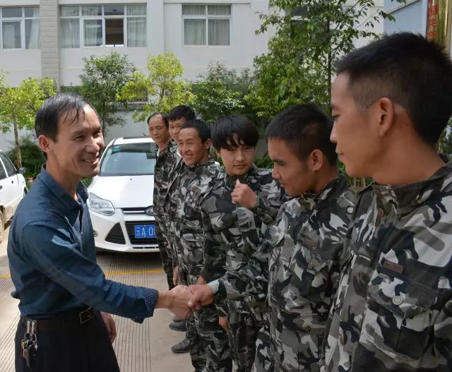 丽江市永胜县外出劳动力打工,贫困户外出务工补贴多少钱