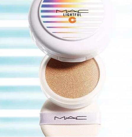 气垫bb霜是出门必备,bb气垫霜推荐